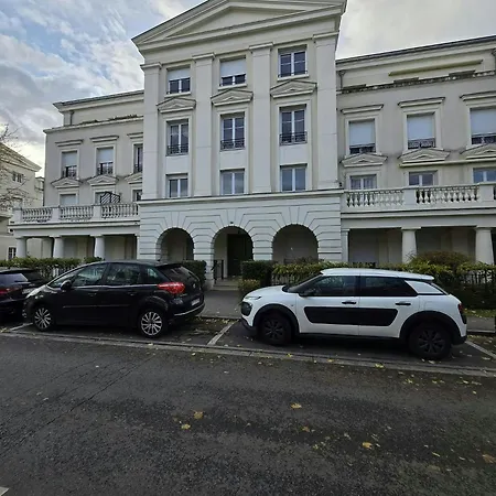 The Blue Sky Haven 2 - 5min To Disneyland Apartment *